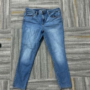 Universal Thread Women's high rise Skinny Jeans